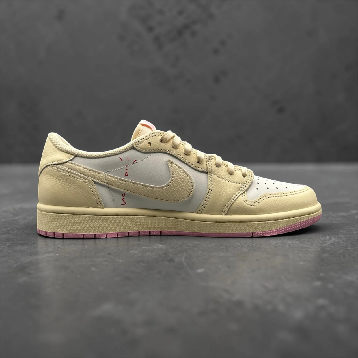 AJ 1 Low x Travis Scott 'Shy Pink' - Image 4